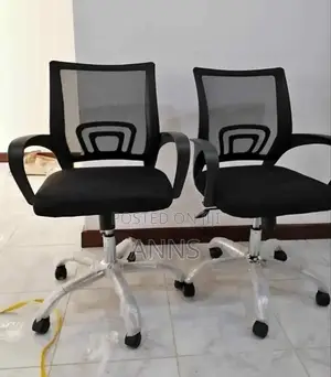 Black Office Durable Chair/ Adjustable Free Seat*