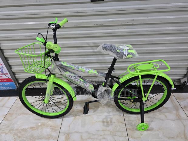 Kid's Bicycle Size 20 With Support Wheel - main view