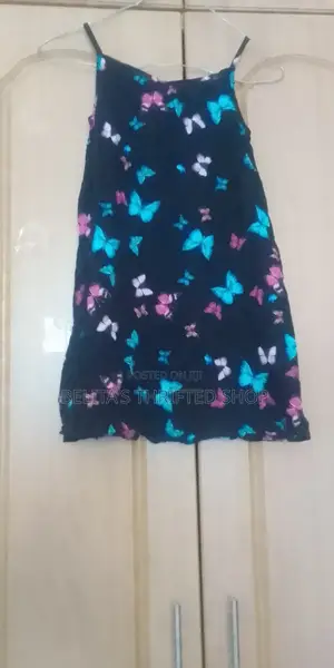 Elegant Ankara Off-Shoulder Jumpsuit.