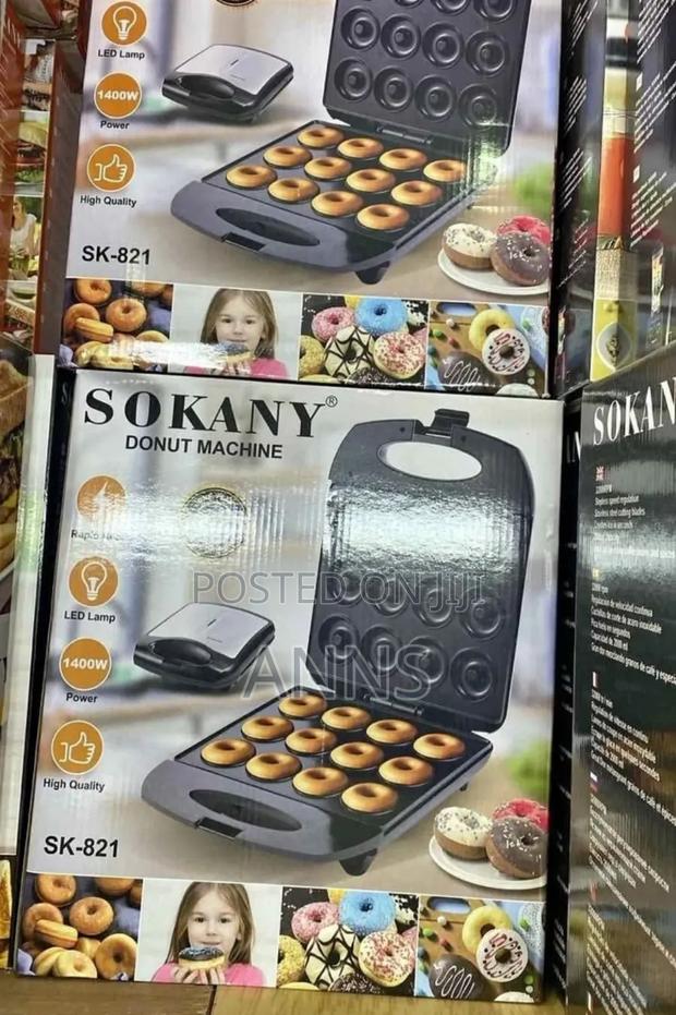 Sokany Donut Maker Machine /Good Quality/ 1400watts/ Sk-821*