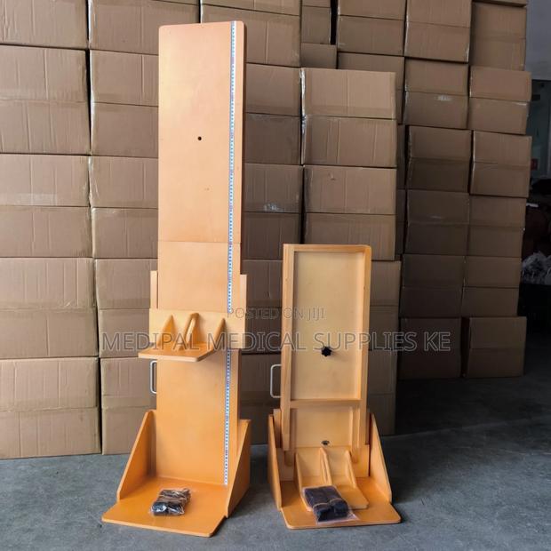 Wooden Height Board - main view