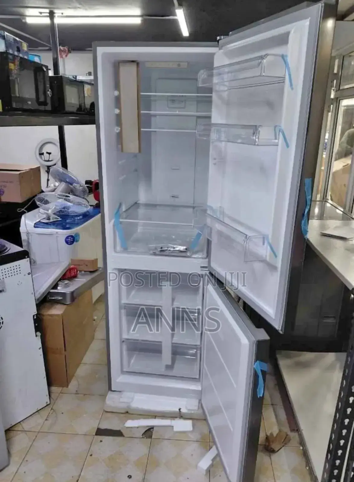 Roch 327l Double Door Refrigerator With Bottom Load Freezer R327