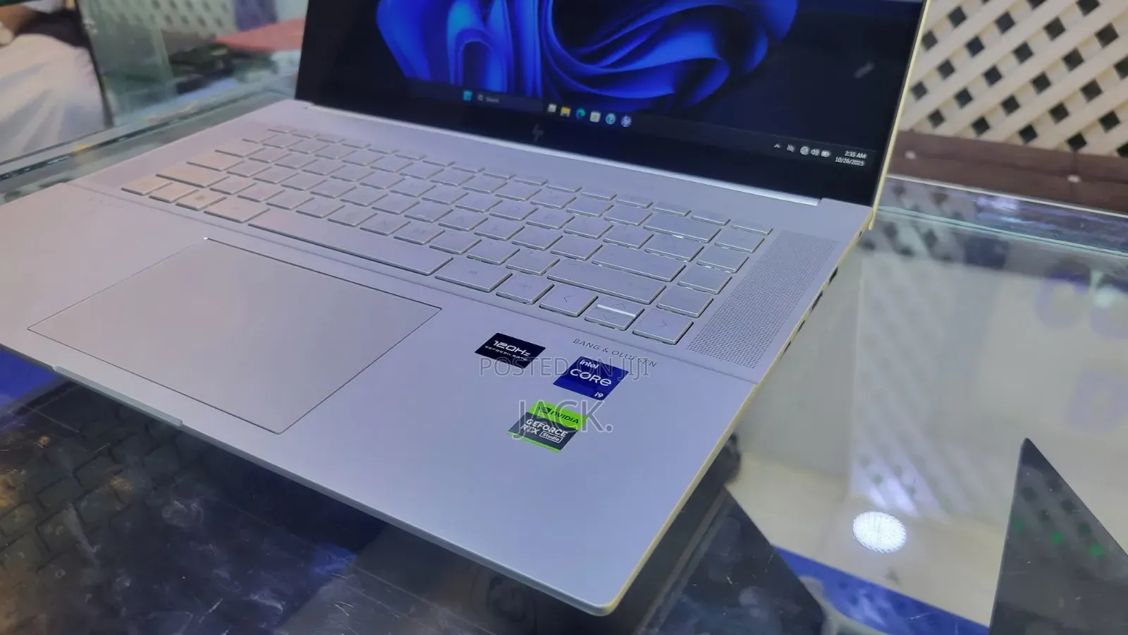 Laptop HP Envy 16 Gaming 16-H1023dx 16GB Intel Core I9 SSD 1T