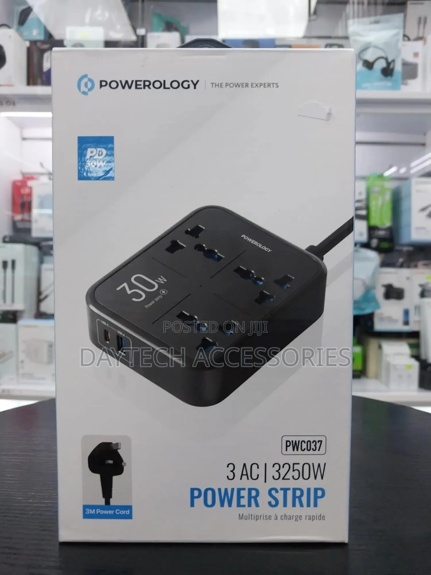 Powerology Power Strip 3250w 3ac - Black