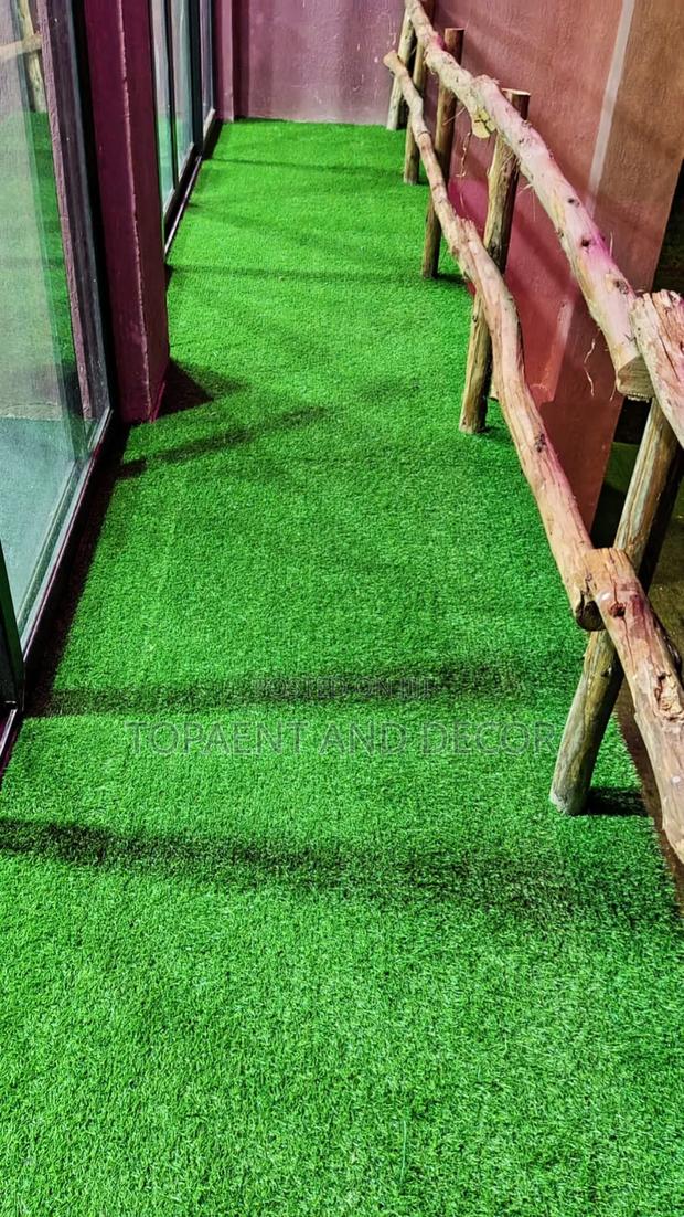 Modern Green Turf Carpet