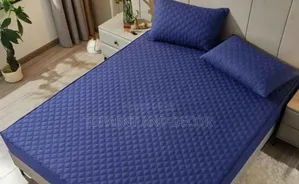 Easy Wash Waterproof Mattress Protector for All Bed Sizes