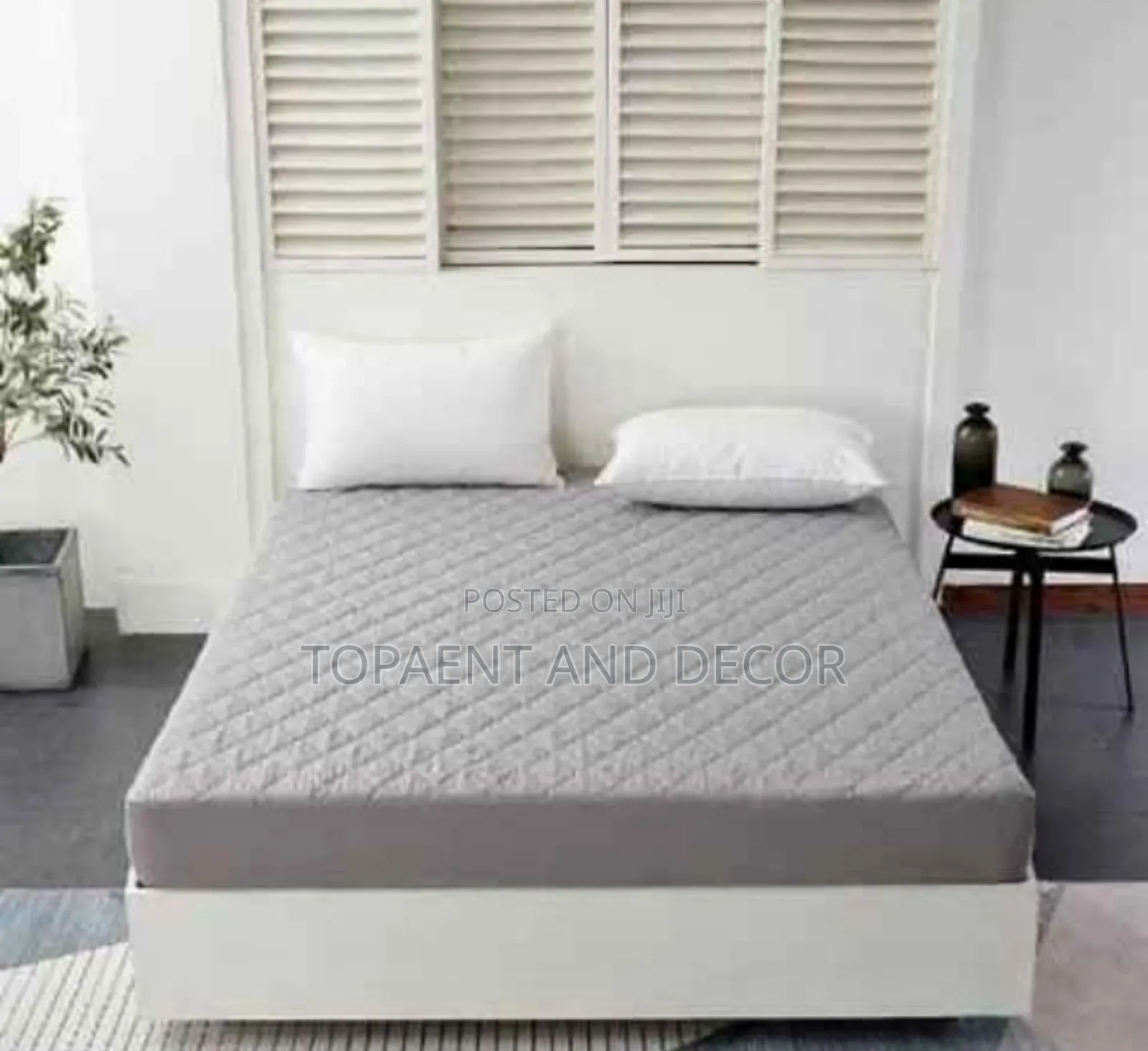 Hotel Quality Standard Water Proof Mattress Protector
