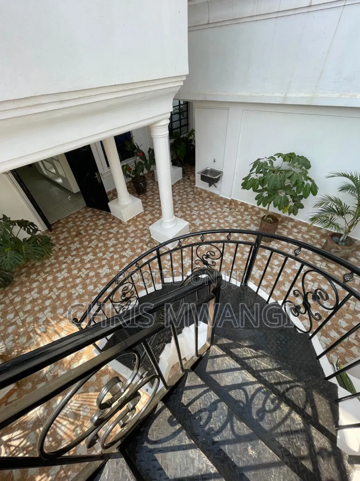 1bdrm Block of Flats in Zimmerman Estate for sale