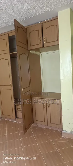 1bdrm Block of Flats in Kasarani Estate for sale