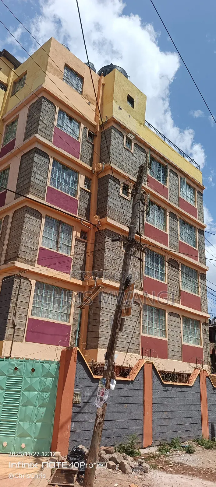 2bdrm Block of Flats in Season Street, Seasons Estate for sale
