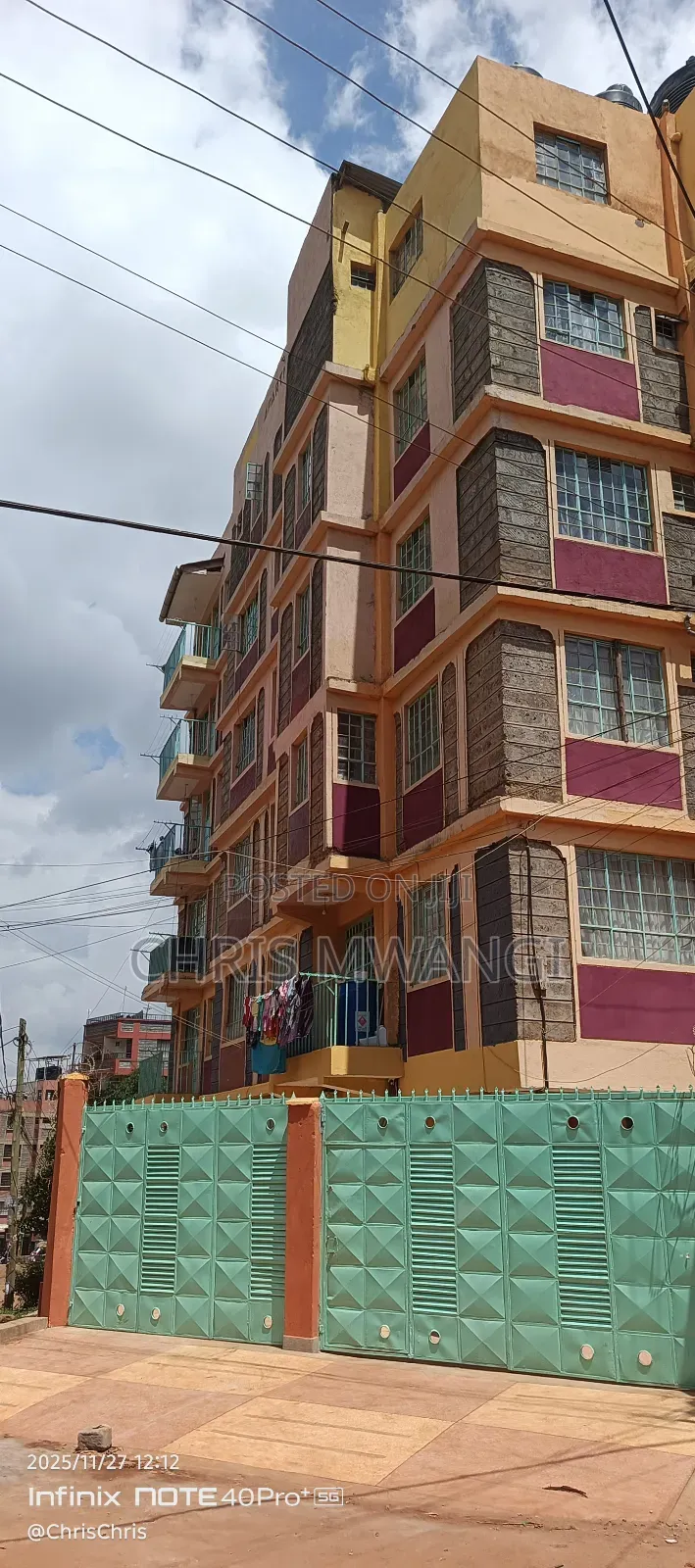 1bdrm Block of Flats in Season Estate for sale
