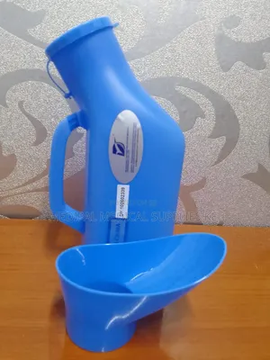 Universal Urinal