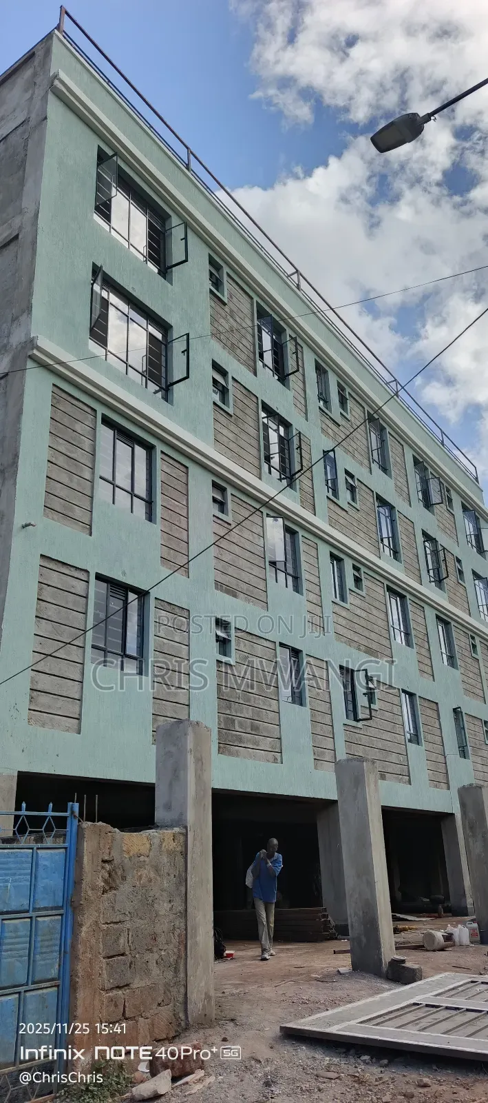 2bdrm Block of Flats in Kiambu Street for sale