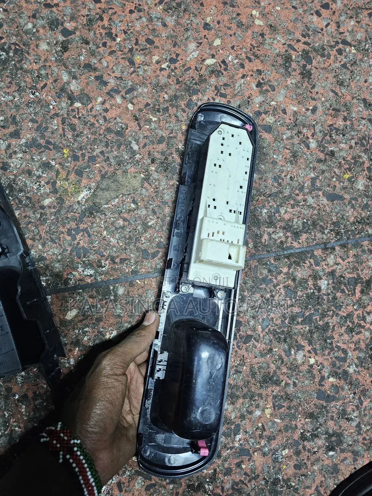 Vitz Main Switch Jewela