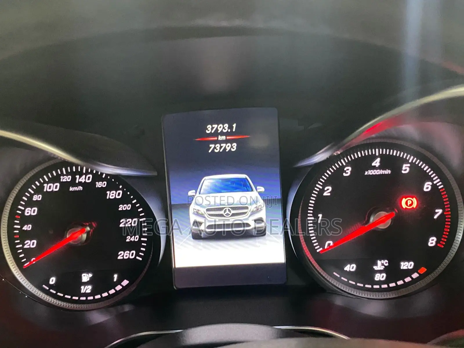 Mercedes-Benz GLC-Class 2018 White
