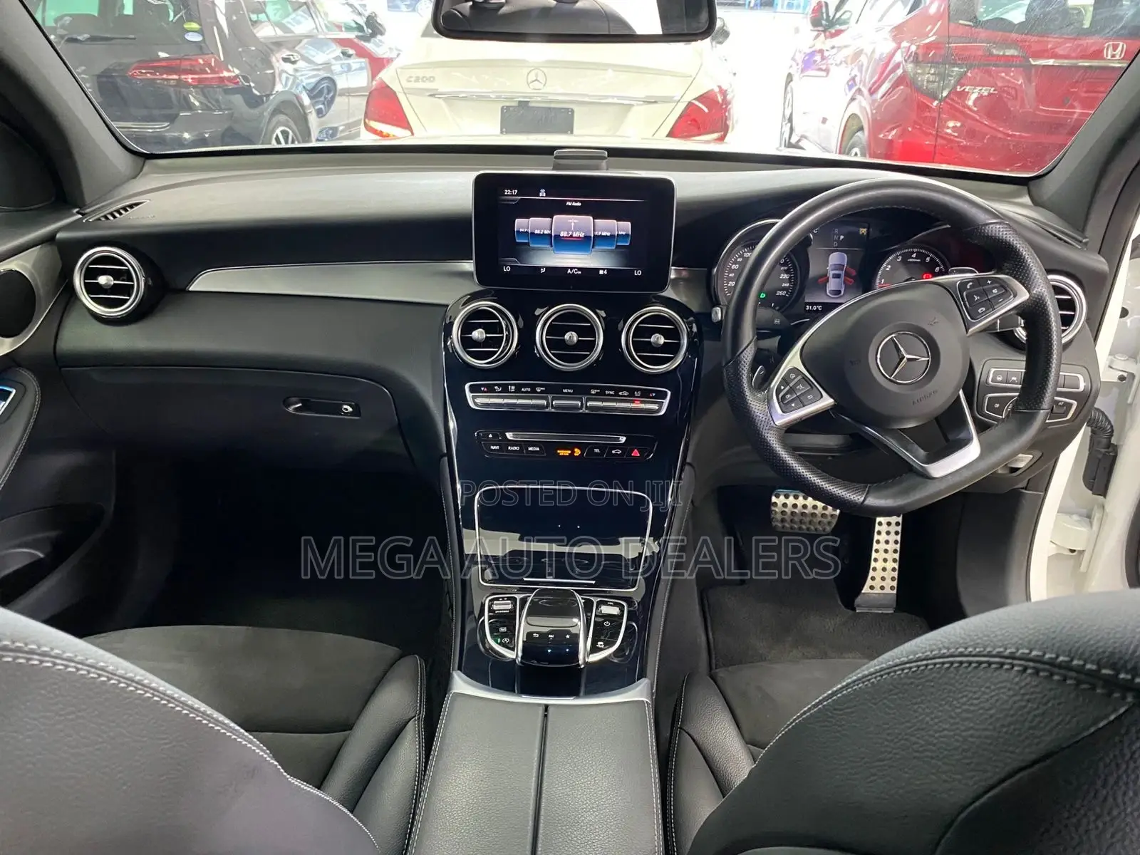 Mercedes-Benz GLC-Class 2018 White