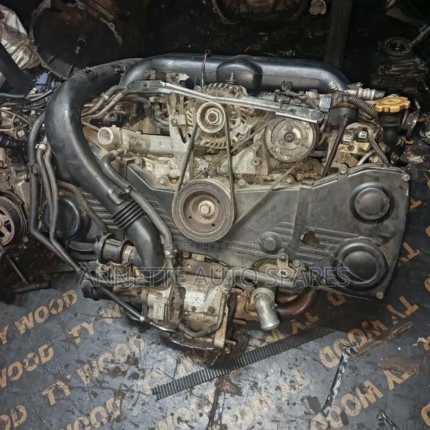 Br9 Ej25 Complete Engine - thumbnail 2