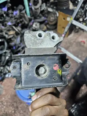 Passo Engine Mounting
