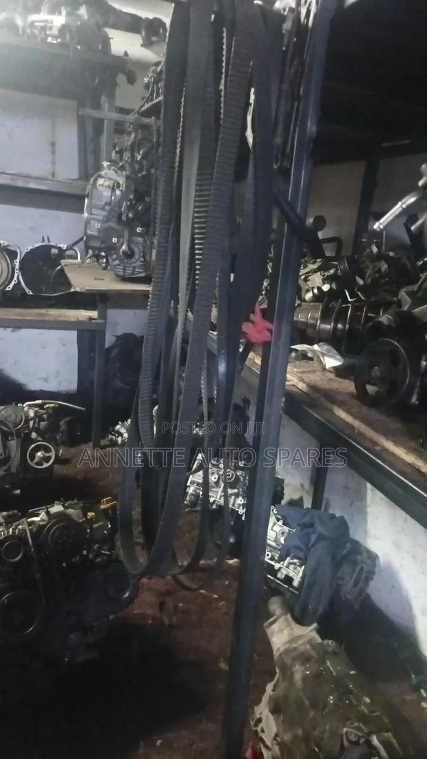 4 Cam and 2 Cam223 and 221timing Belt Subaru Forester - main view