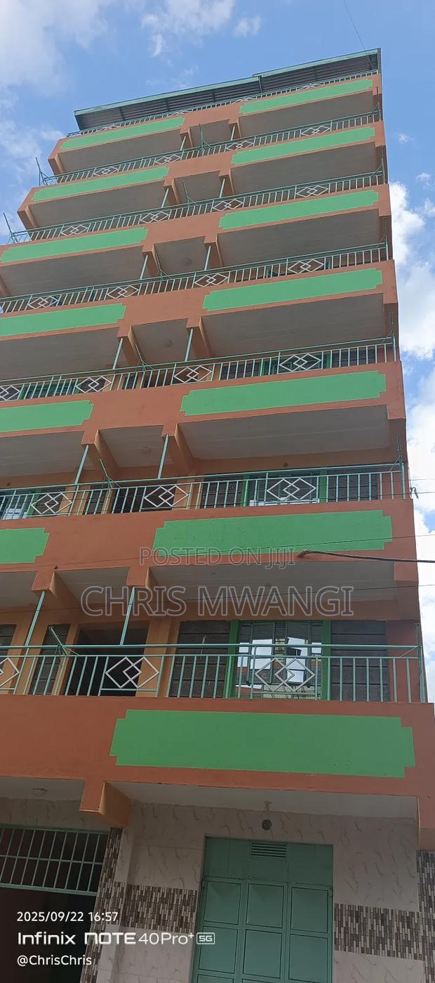 1bdrm Block of Flats in Kibute Estate, Thika for sale