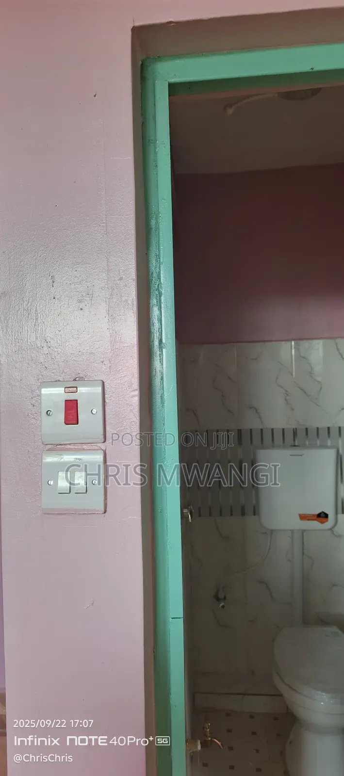 1bdrm Block of Flats in Kibute Estate, Thika for sale