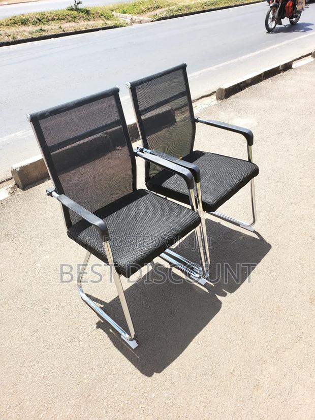 Office Desk ( Waiting Chairs) - main view