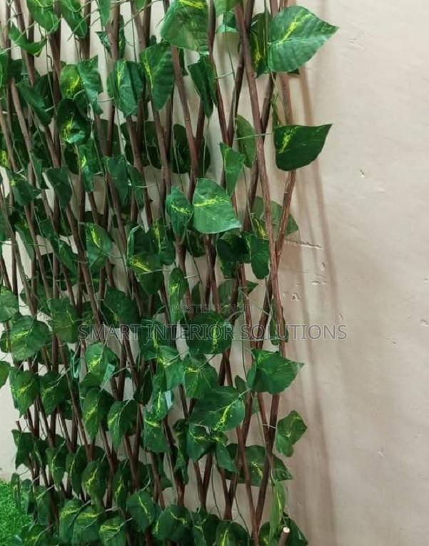 Elastic Artificial Fence - main view
