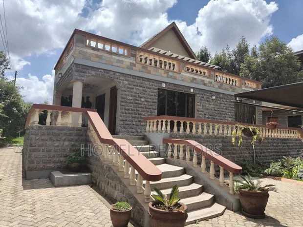 4bdrm Maisonette in Kerarapon Drive, for rent