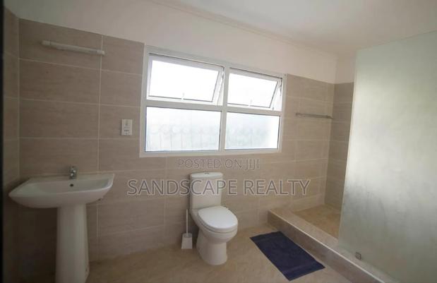 Furnished 4bdrm Bungalow in 2 Fishes., Diani for sale - thumbnail 4