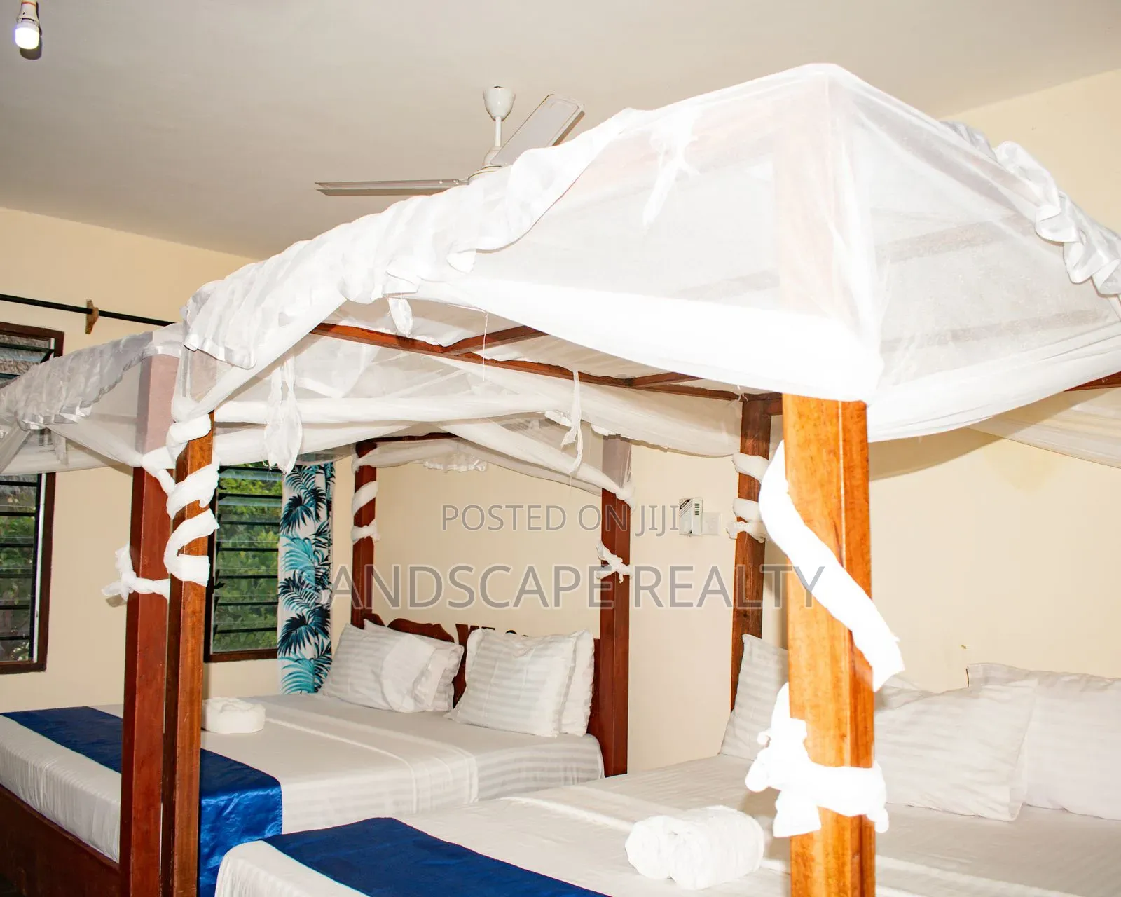 2 Bedroom House Opposite Carrefour