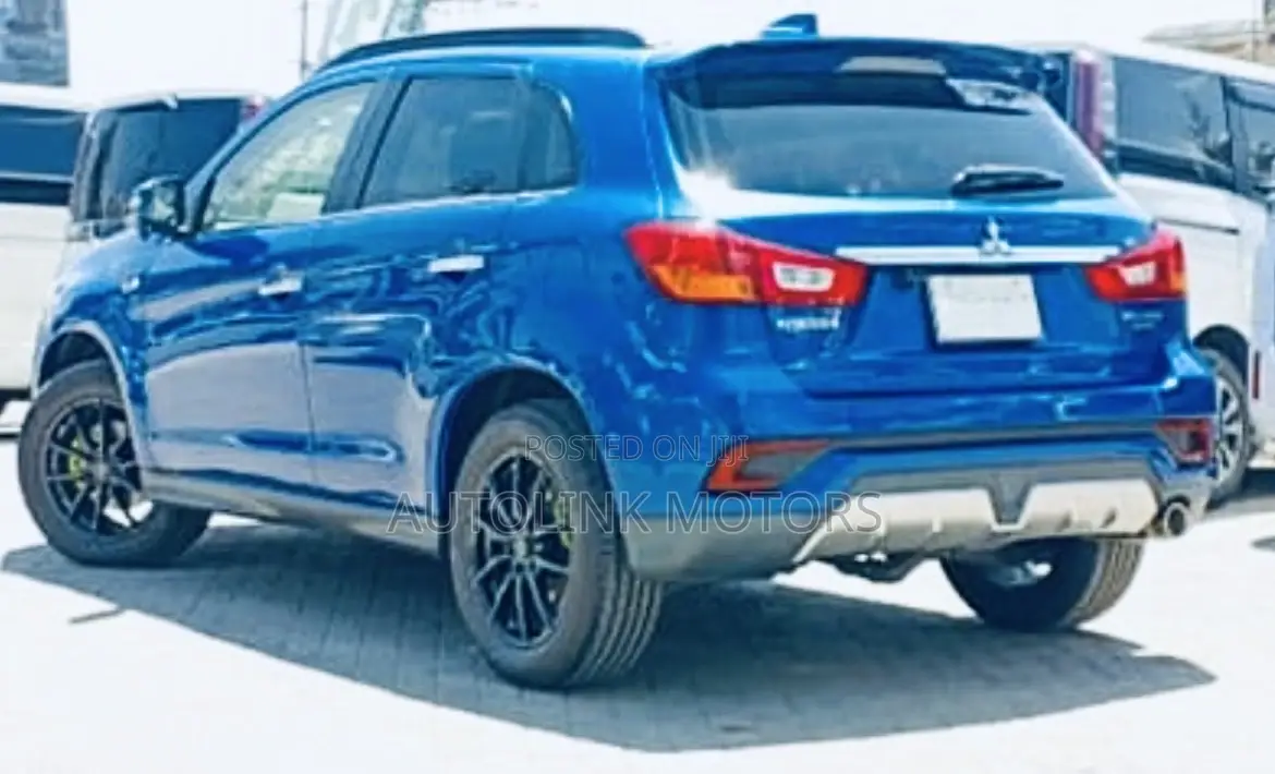Mitsubishi RVR 2018 Blue