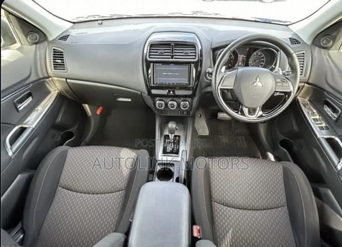 Mitsubishi RVR 2018 Blue