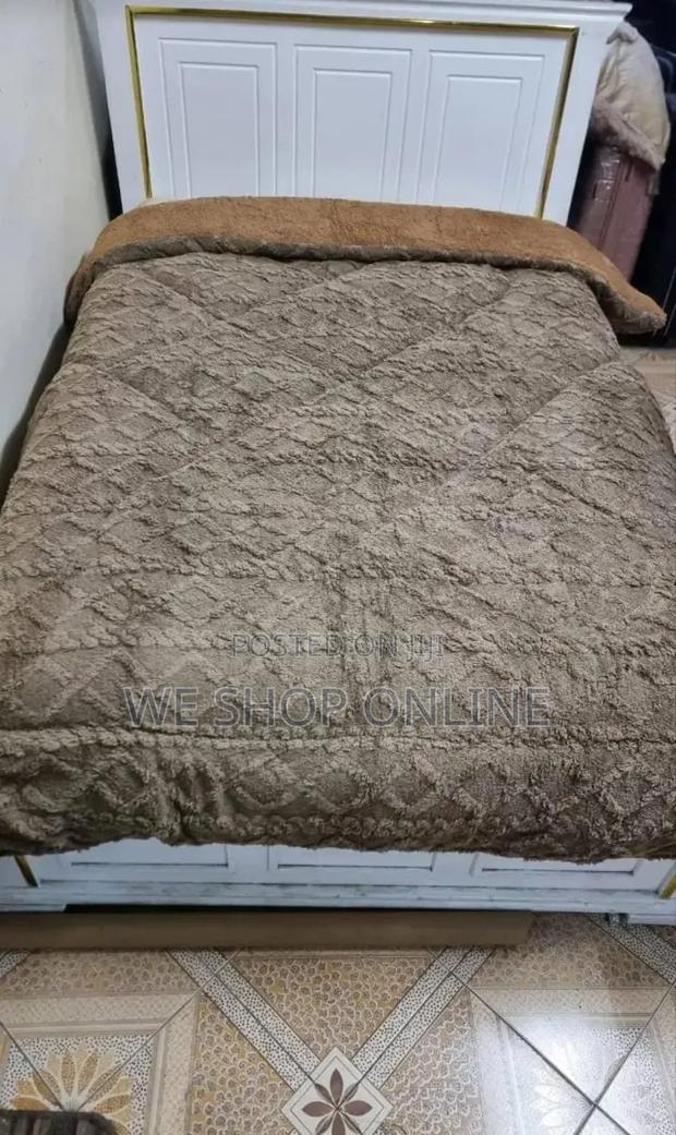 Single Woolen Duvet 5*6 - thumbnail 9