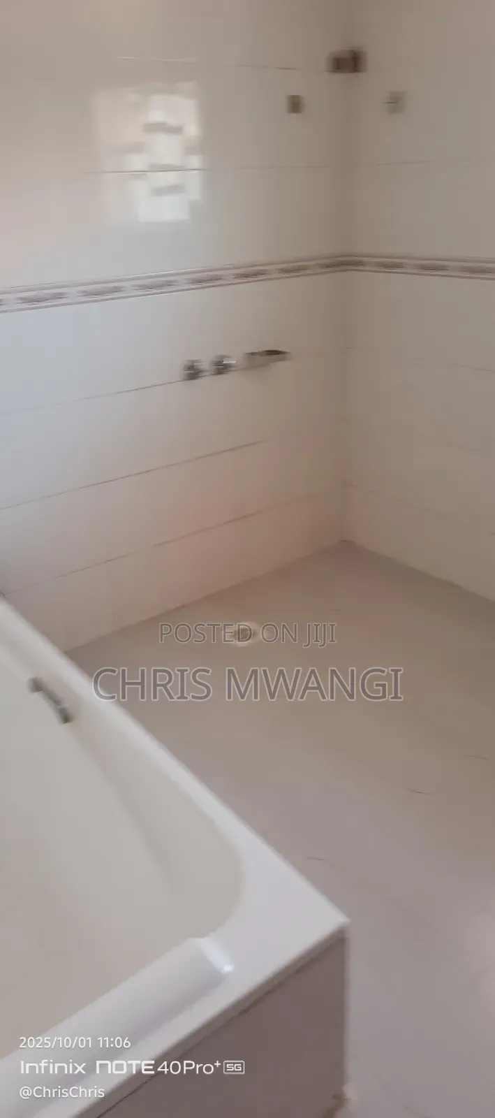 5bdrm Mansion in Membley Street for sale