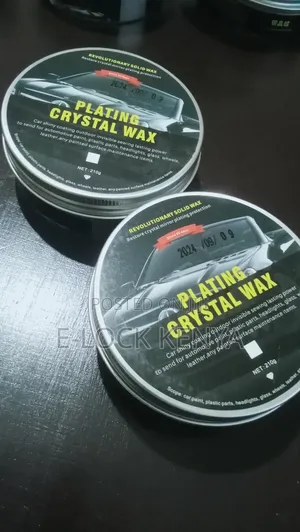 White Car Crystal Wax