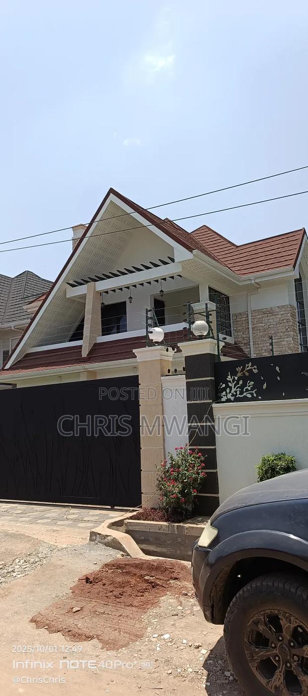5bdrm Maisonette in Neema Estate for sale - main view