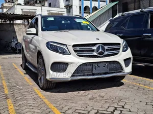 Mercedes-Benz GLE-Class GLE 350d 4MATIC 2019 White