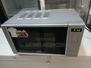Von Hotpoint Microwave 20l +Grill