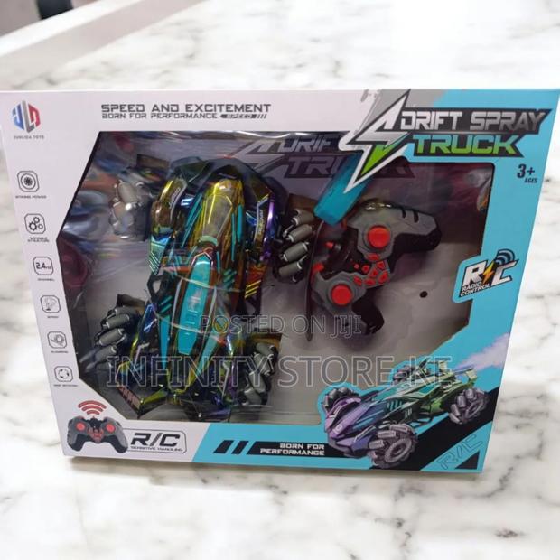 Spray Racing Toy Car - main view