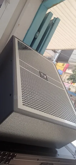 Monitor 15 Inches