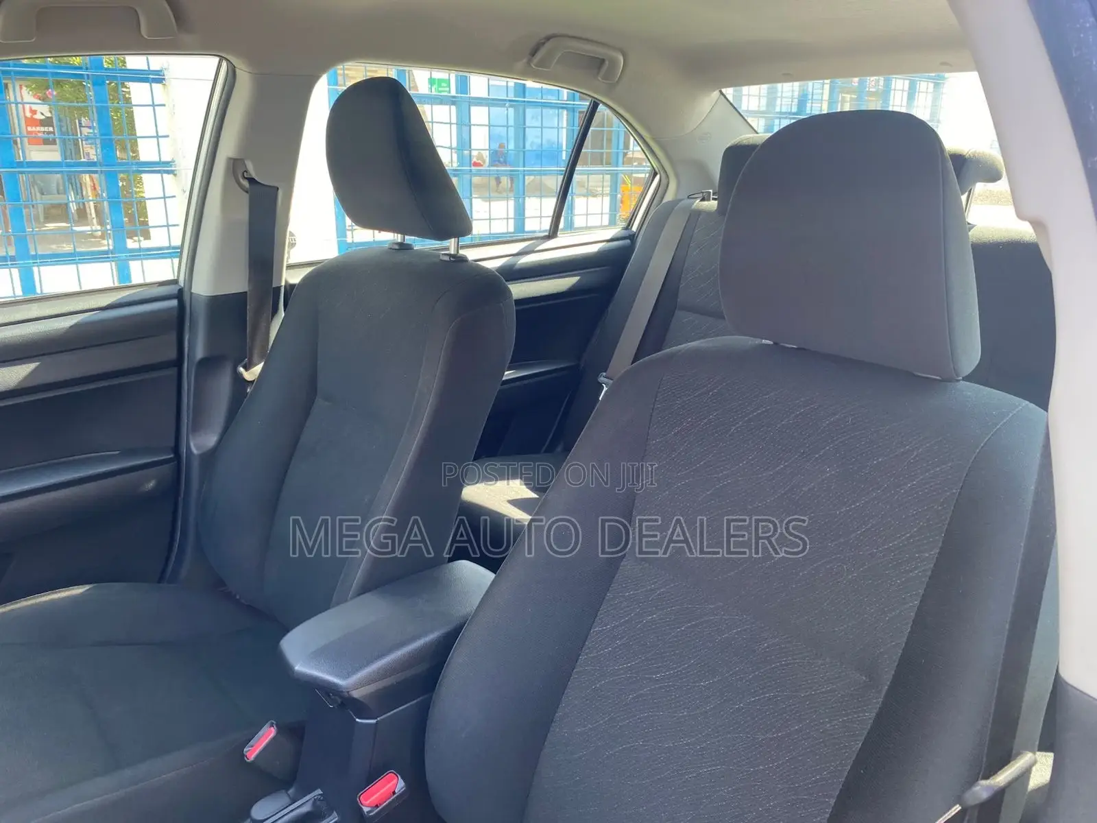 Toyota Axio 2018 Silver
