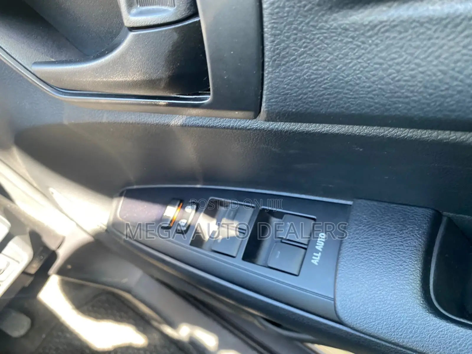 Toyota Axio 2018 Silver
