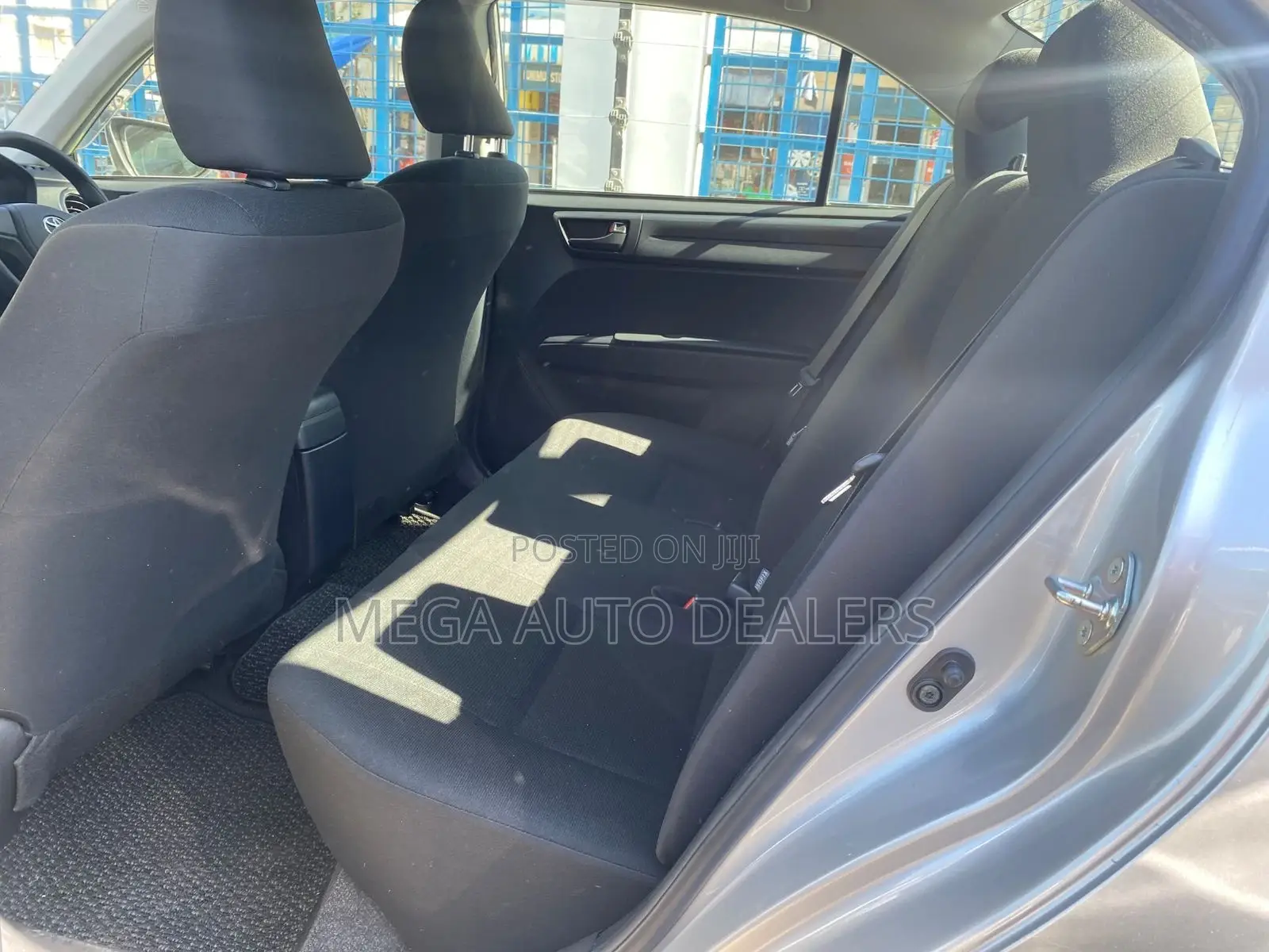 Toyota Axio 2018 Silver