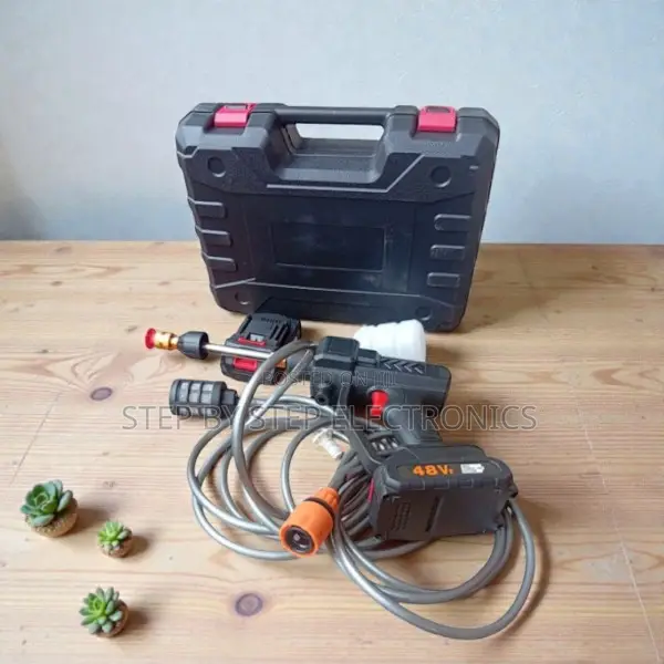 High Quality Material Car Washer Car Washing Rechargeable Gun