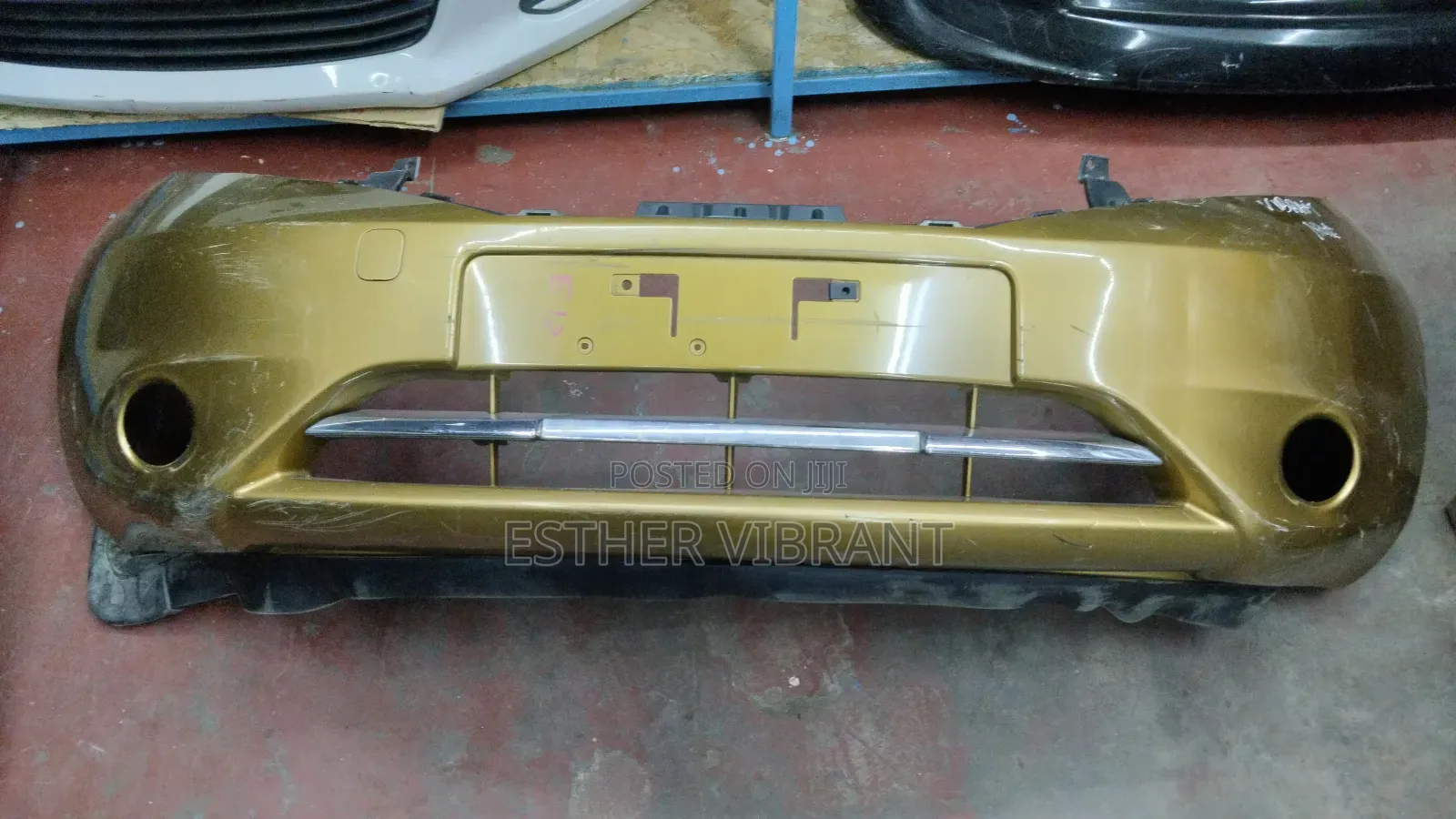 Nissan Note E12 Front Bumper