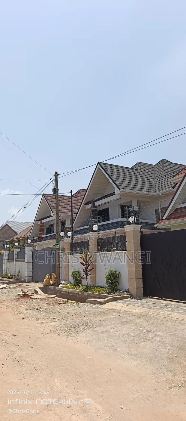 5bdrm Maisonette in Membley for sale - thumbnail 4