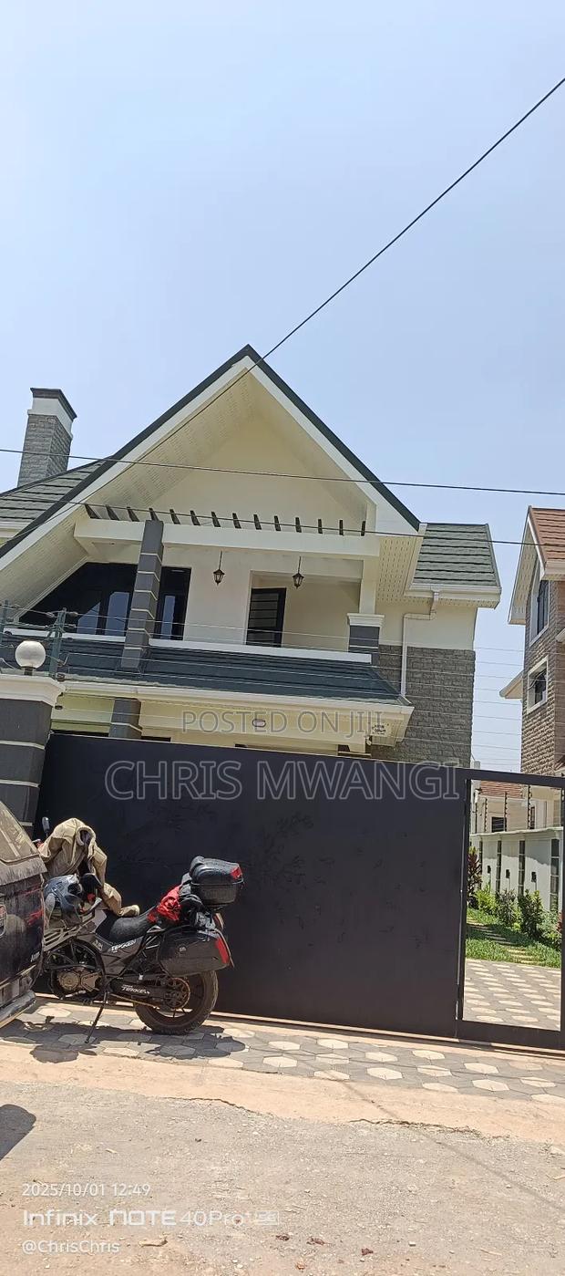 5bdrm Maisonette in Membley for sale - thumbnail 8