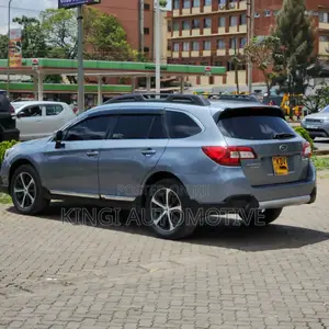 Subaru Outback 2.5i Premium AWD 2018 Gray