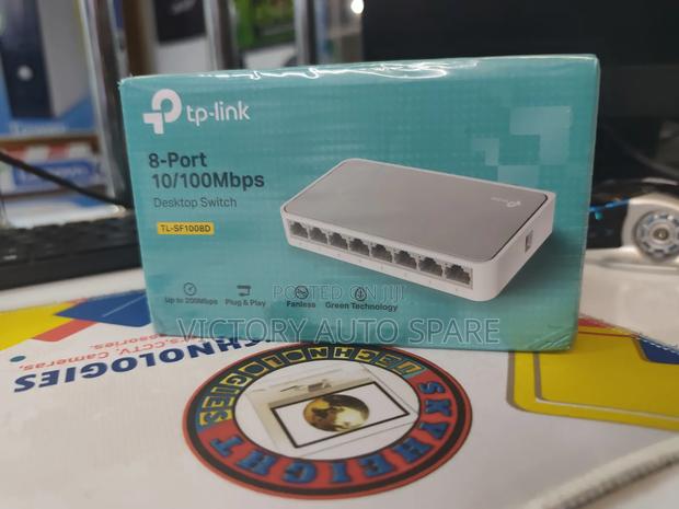 8port Tp_link Switch - main view