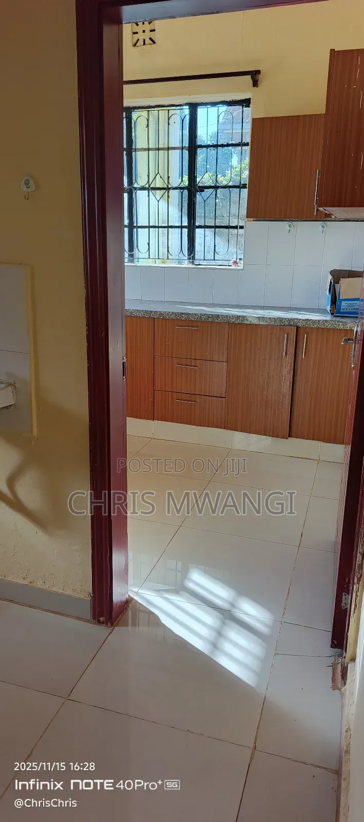 3bdrm Block of Flats in Kahawasukari Estate, Ruiru for sale